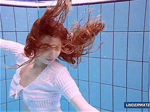 awesome unshaved underwatershow by Marketa